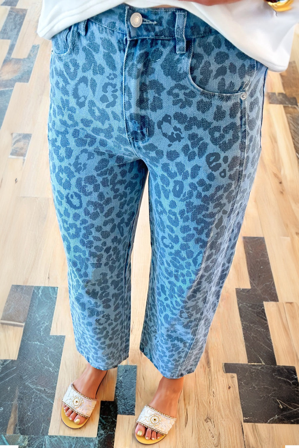 Eva Leopard Jean