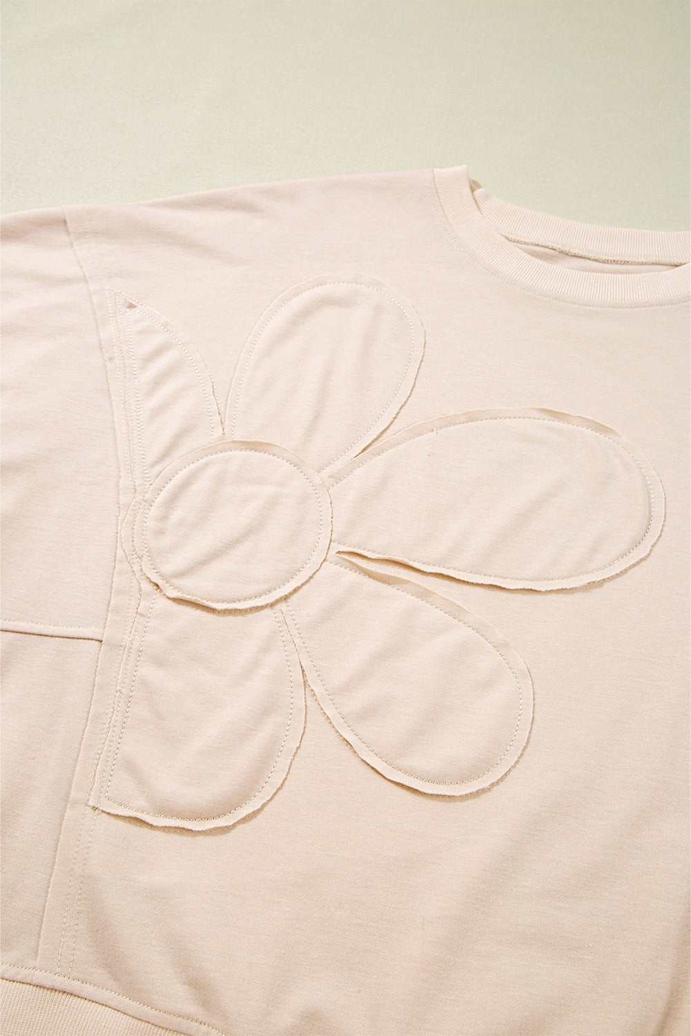 Daisy Days Pullover