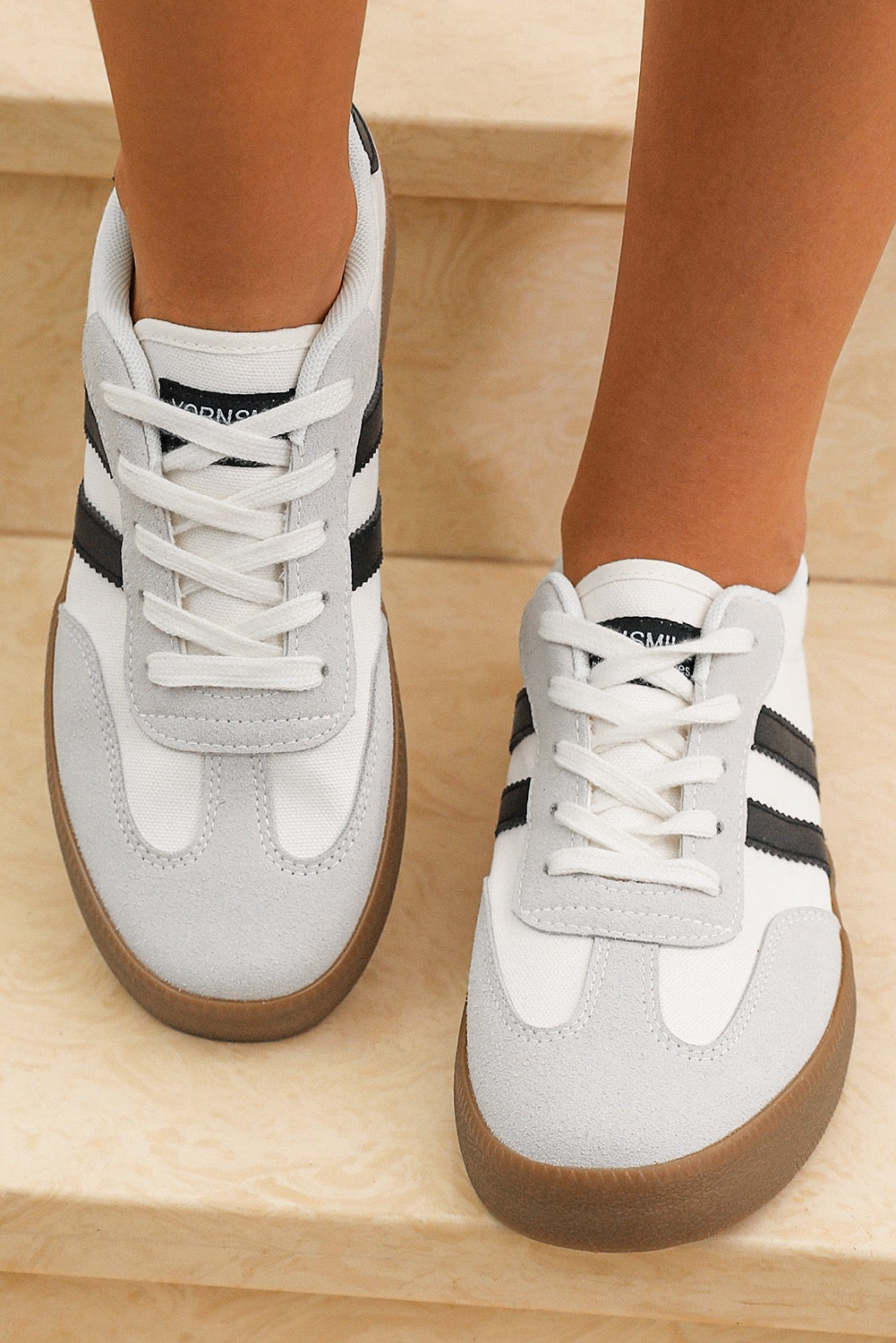 Goldie Sneakers
